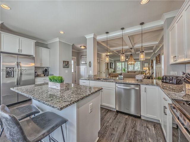 101 Sandcastle Ct, Hilton Head Island, SC 29928