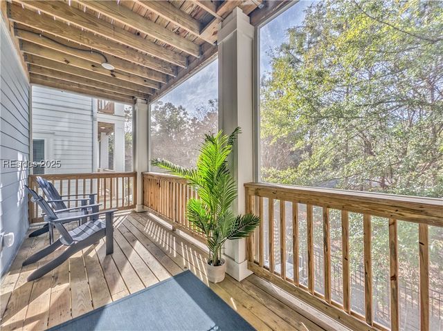 101 Sandcastle Ct, Hilton Head Island, SC 29928