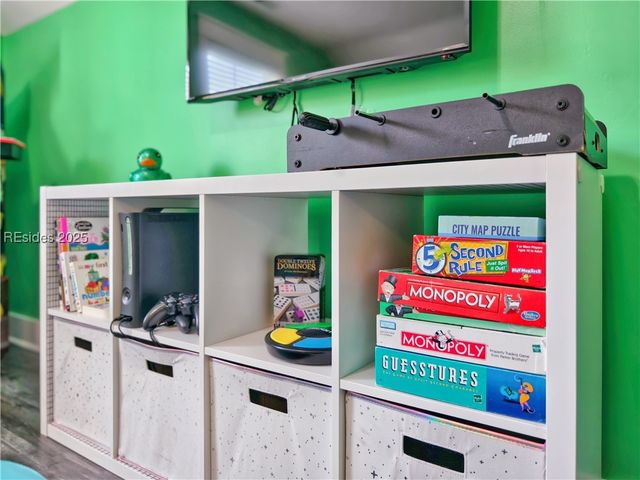 101 Sandcastle Ct, Hilton Head Island, SC 29928