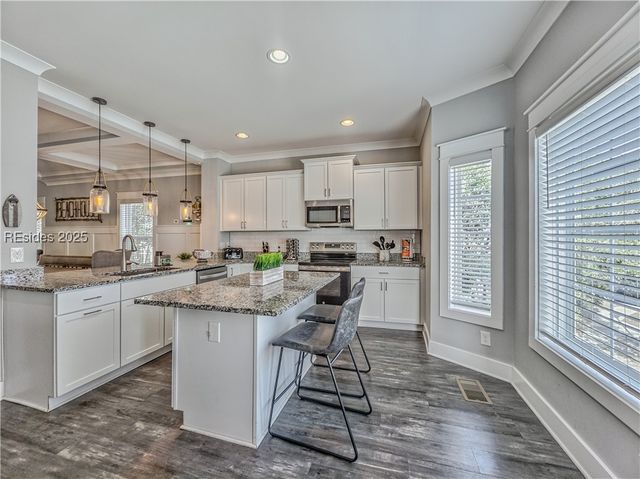 101 Sandcastle Ct, Hilton Head Island, SC 29928