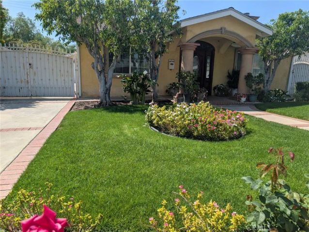 1634 Coronel, San Fernando, CA 91340