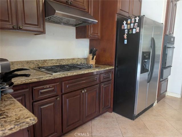 1634 Coronel, San Fernando, CA 91340