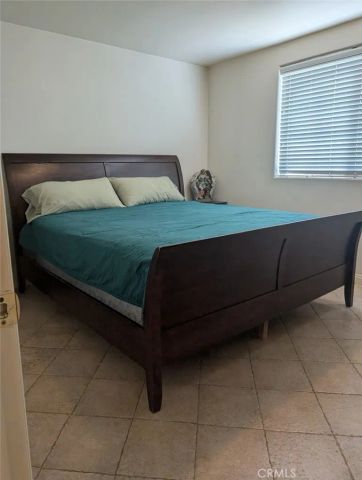 1634 Coronel, San Fernando, CA 91340