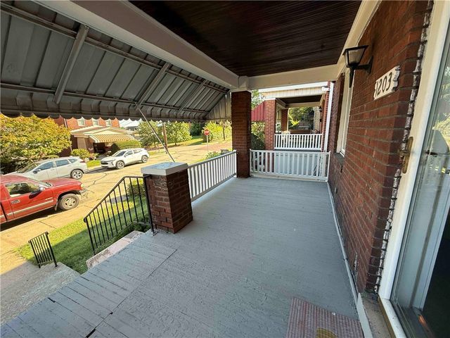 1203 Duffield St, Morningside, PA 15206