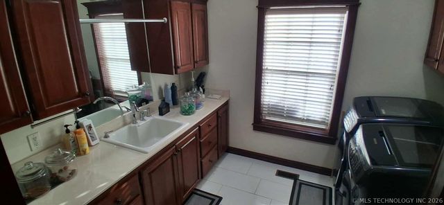 1241 Circle Drive Drive, Sapulpa, OK 74066