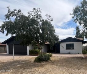 1357 S HALL Street, Mesa, AZ 85204