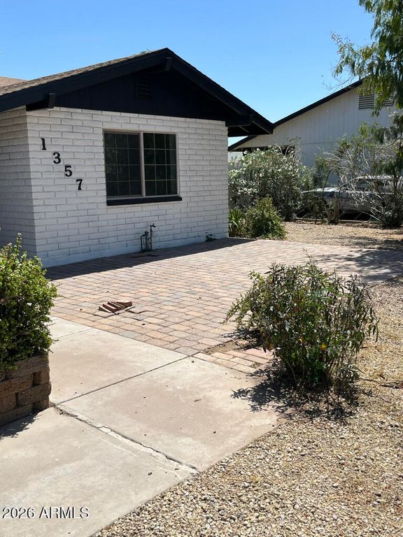 1357 S HALL Street, Mesa, AZ 85204 — photo 4