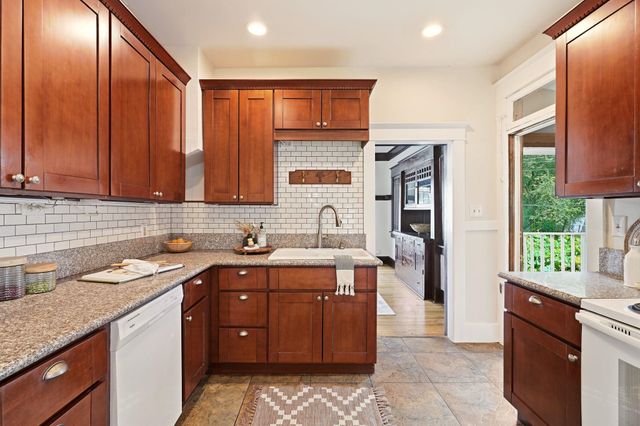 515 W 15th Ave, Spokane, WA 99203