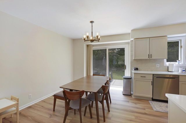 N30W23511 Greenfield COURT, Pewaukee, WI 53072