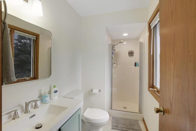 N30W23511 Greenfield COURT, Pewaukee, WI 53072
