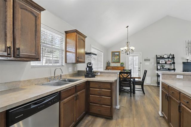 5908 Hill Country Court, Lipan, TX 76462