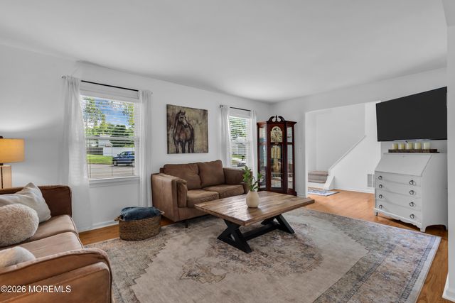1466 Arapaho Court, Toms River, NJ 08755