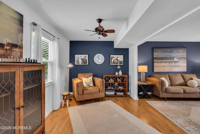 1466 Arapaho Court, Toms River, NJ 08755
