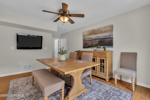 1466 Arapaho Court, Toms River, NJ 08755
