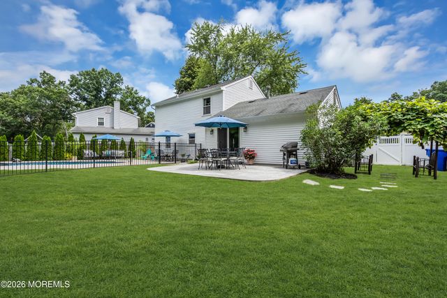 1466 Arapaho Court, Toms River, NJ 08755