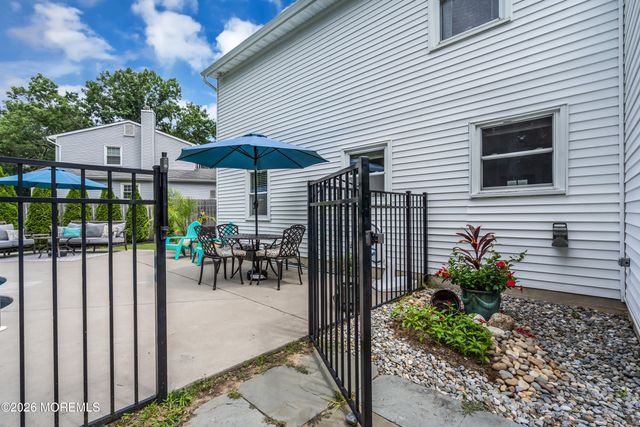 1466 Arapaho Court, Toms River, NJ 08755