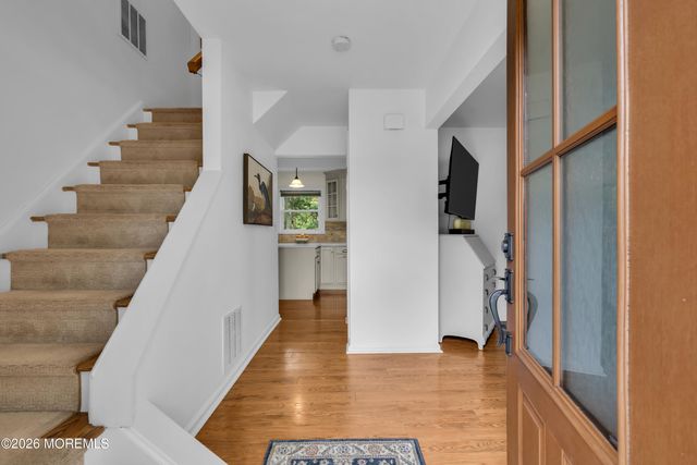 1466 Arapaho Court, Toms River, NJ 08755