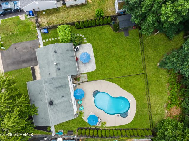 1466 Arapaho Court, Toms River, NJ 08755