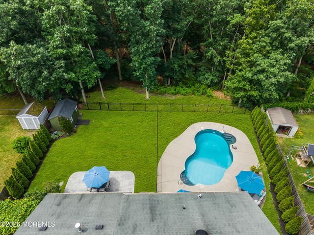 1466 Arapaho Court, Toms River, NJ 08755