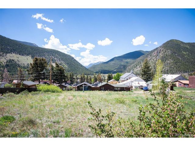 3 Sunny Ave, Empire, CO 80438