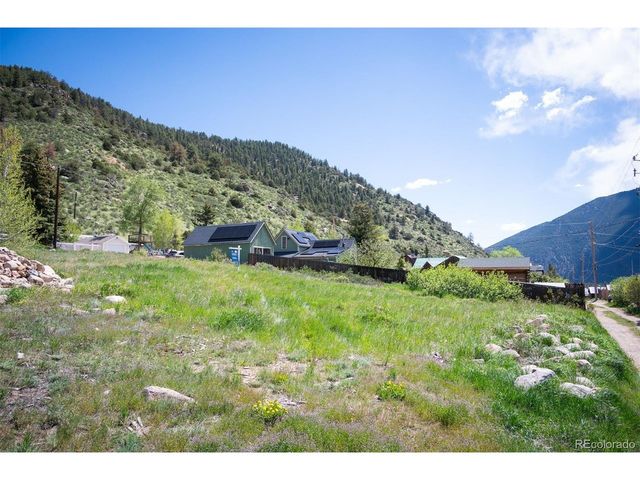 3 Sunny Ave, Empire, CO 80438