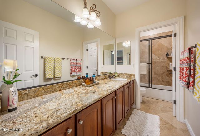 745 W RHEA Road, San Tan Valley, AZ 85143