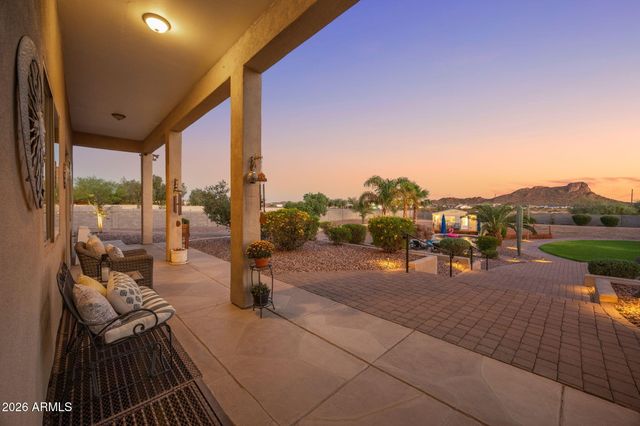 745 W RHEA Road, San Tan Valley, AZ 85143