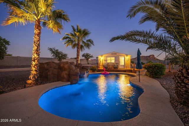745 W RHEA Road, San Tan Valley, AZ 85143
