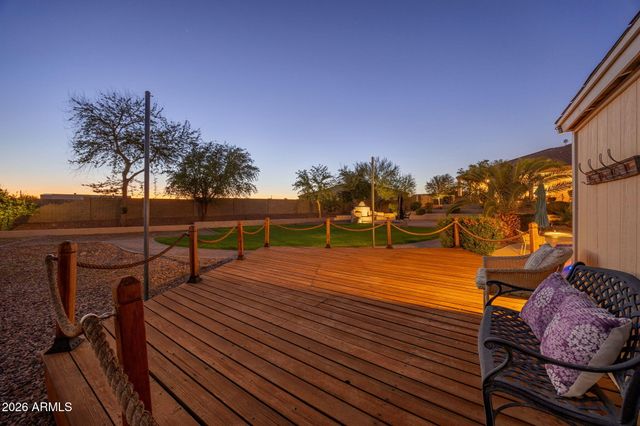 745 W RHEA Road, San Tan Valley, AZ 85143