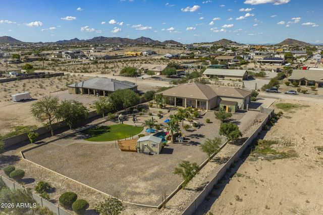 745 W RHEA Road, San Tan Valley, AZ 85143