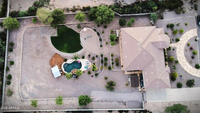 745 W RHEA Road, San Tan Valley, AZ 85143
