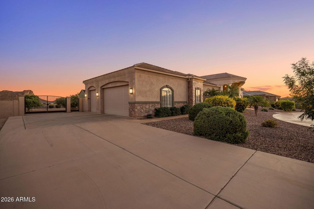 745 W RHEA Road, San Tan Valley, AZ 85143 — photo 5