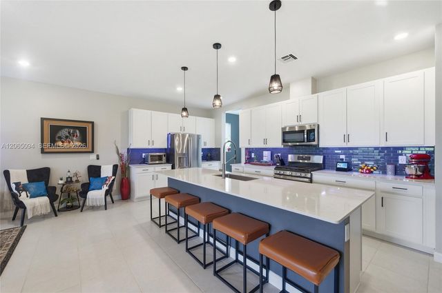 1902 Wandering Willow Way, Loxahatchee, FL 33470