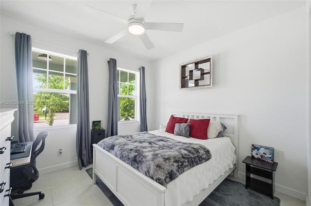 1902 Wandering Willow Way, Loxahatchee, FL 33470