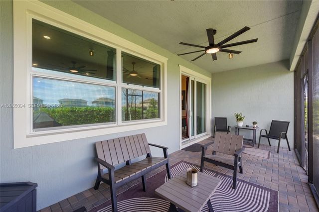 1902 Wandering Willow Way, Loxahatchee, FL 33470