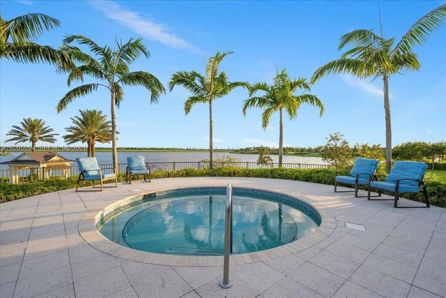 1902 Wandering Willow Way, Loxahatchee, FL 33470
