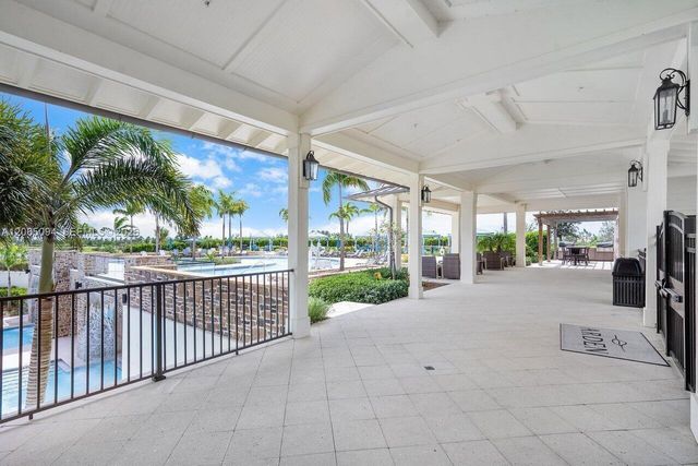 1902 Wandering Willow Way, Loxahatchee, FL 33470