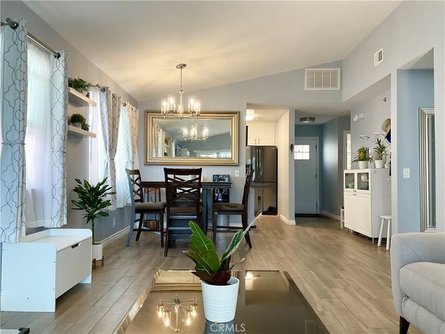 1015 Christobal, Colton, CA 92324