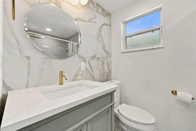 1711 WHITE AVENUE, Orlando, FL 32806