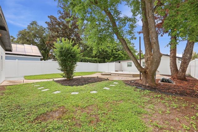 1711 WHITE AVENUE, Orlando, FL 32806