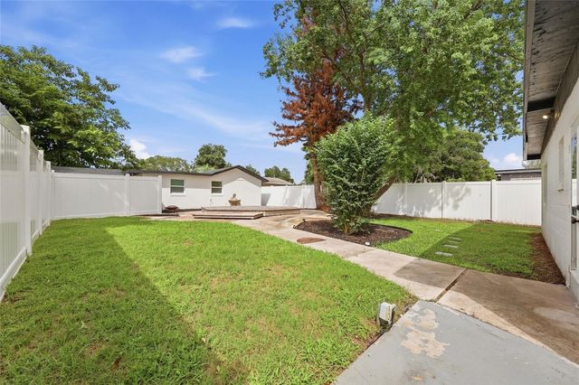 1711 WHITE AVENUE, Orlando, FL 32806