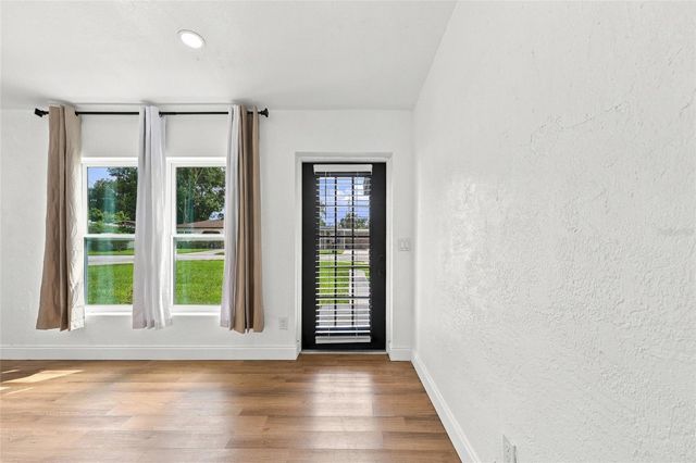 1711 WHITE AVENUE, Orlando, FL 32806