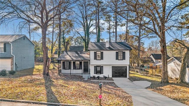 3959 Wood Path Drive, Stone Mountain, GA 30083