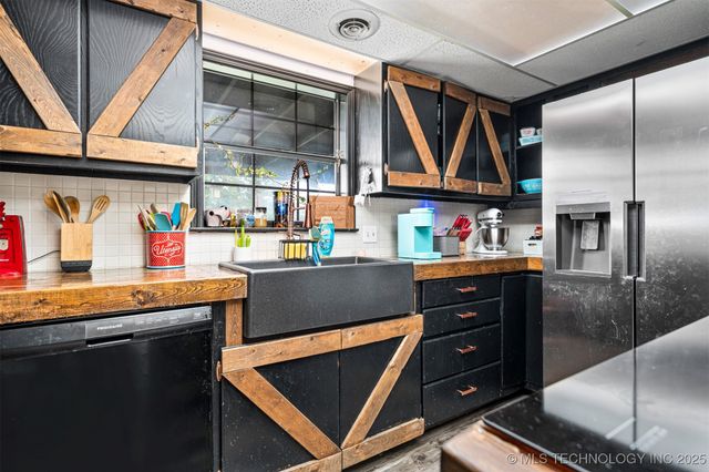 27068 Hunter Lane, Bokoshe, OK 74930