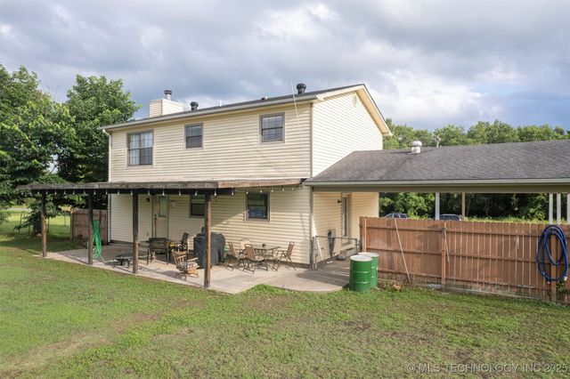 27068 Hunter Lane, Bokoshe, OK 74930