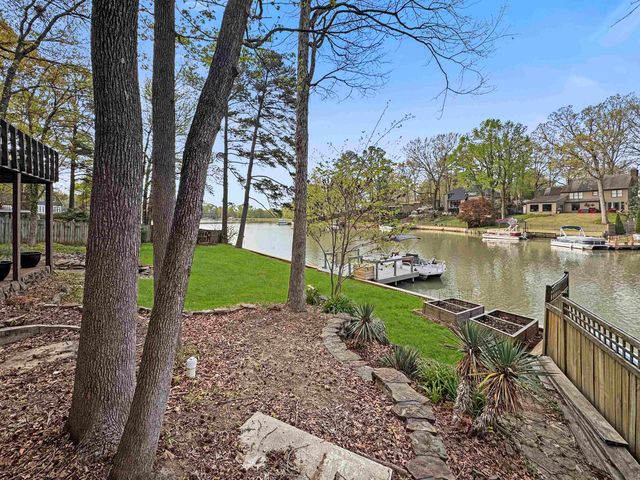 140 VIKING DR, Memphis, TN 38018