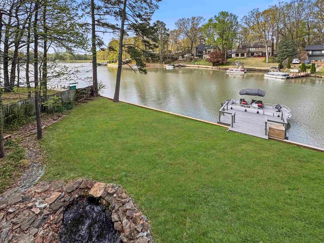 140 VIKING DR, Memphis, TN 38018