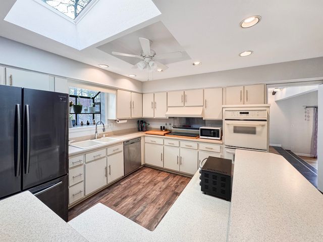 140 VIKING DR, Memphis, TN 38018