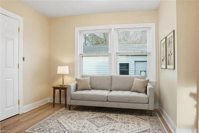 3204 Roanoke AVE, Newport News, VA 23607