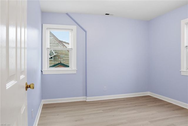 3204 Roanoke AVE, Newport News, VA 23607